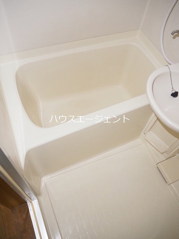 ヴィラ・クリーンホワイト 風呂画像