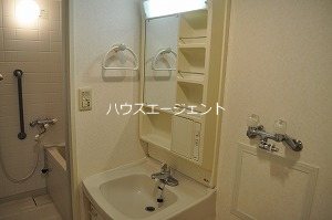 第2ロイヤルシラコ その他4