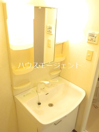 グッドフラットⅢ 洗面所