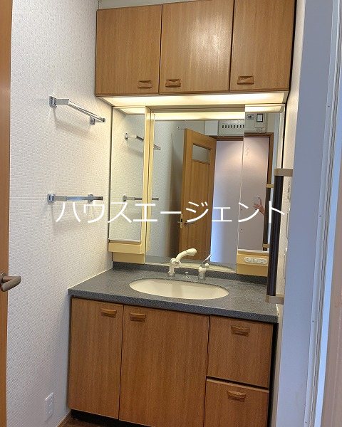 KNAHAUS 洗面所