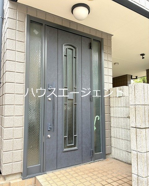 KNAHAUS エントランス