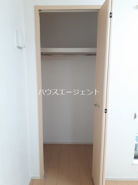 サンテラス 収納