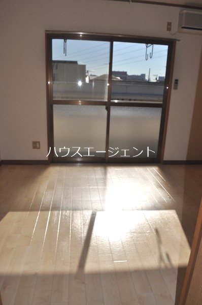 第三清水マンション リビング