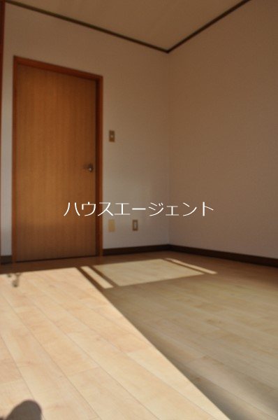 第三清水マンション ベッドルーム
