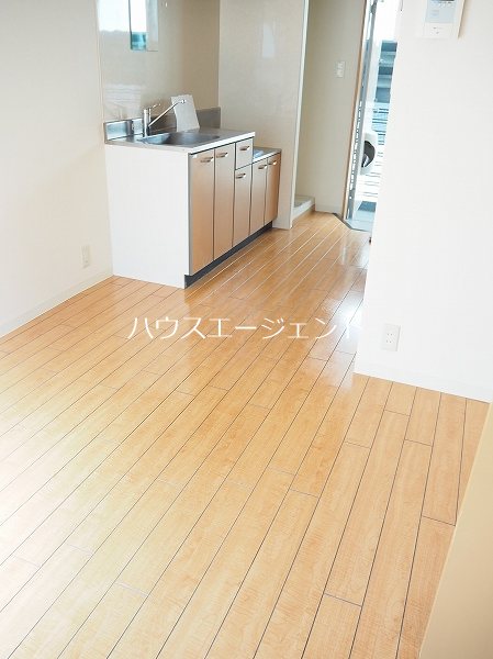 フローラ３ リビング