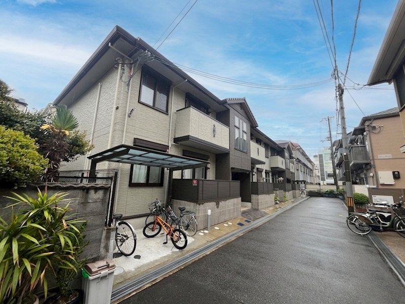 アリビオ 外観