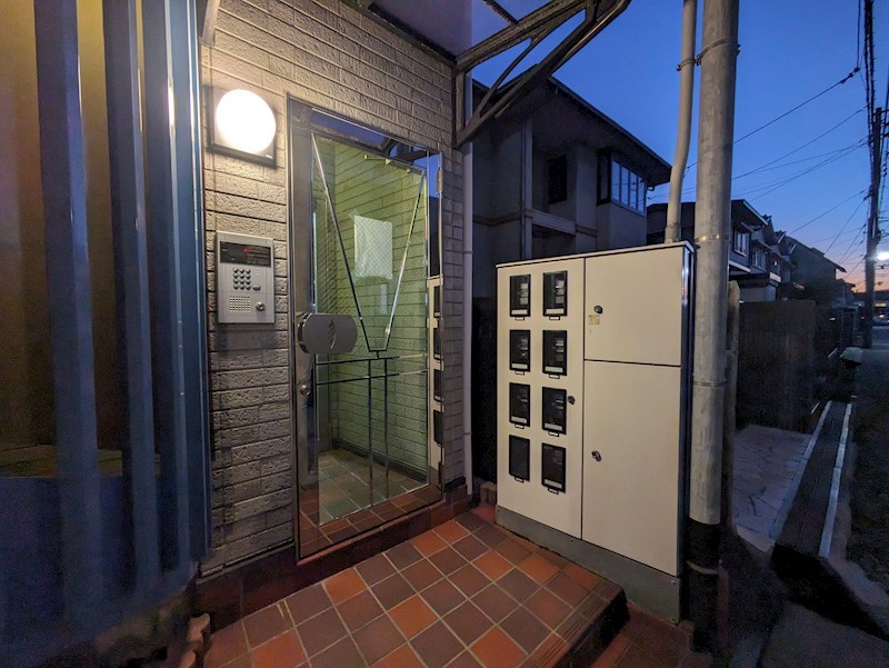 ステラハウス24 エントランス