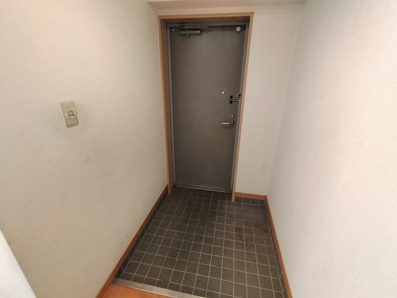 サニーコート伊丹 玄関