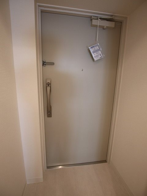 エスプレイスアーバンレジデンス 玄関