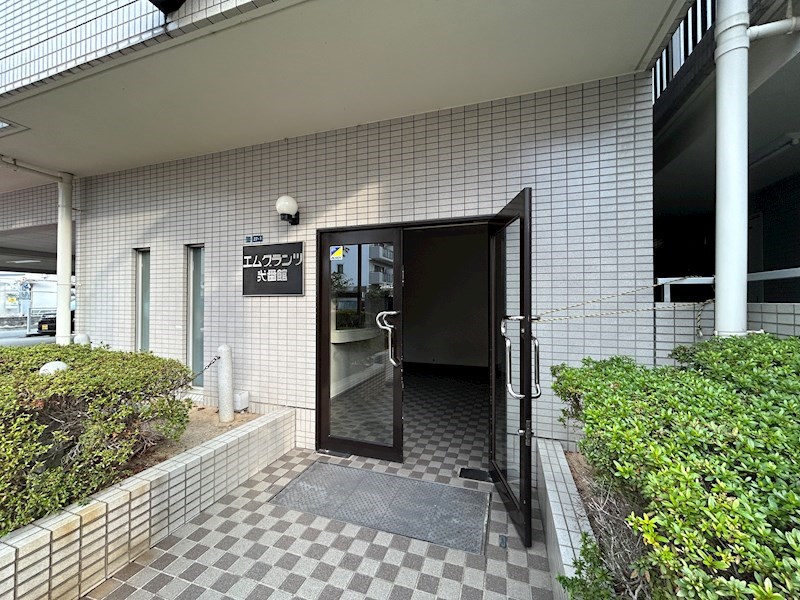 エムグランツ弐番館 エントランス