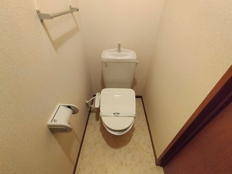 朝山タウンハウス B棟 トイレ