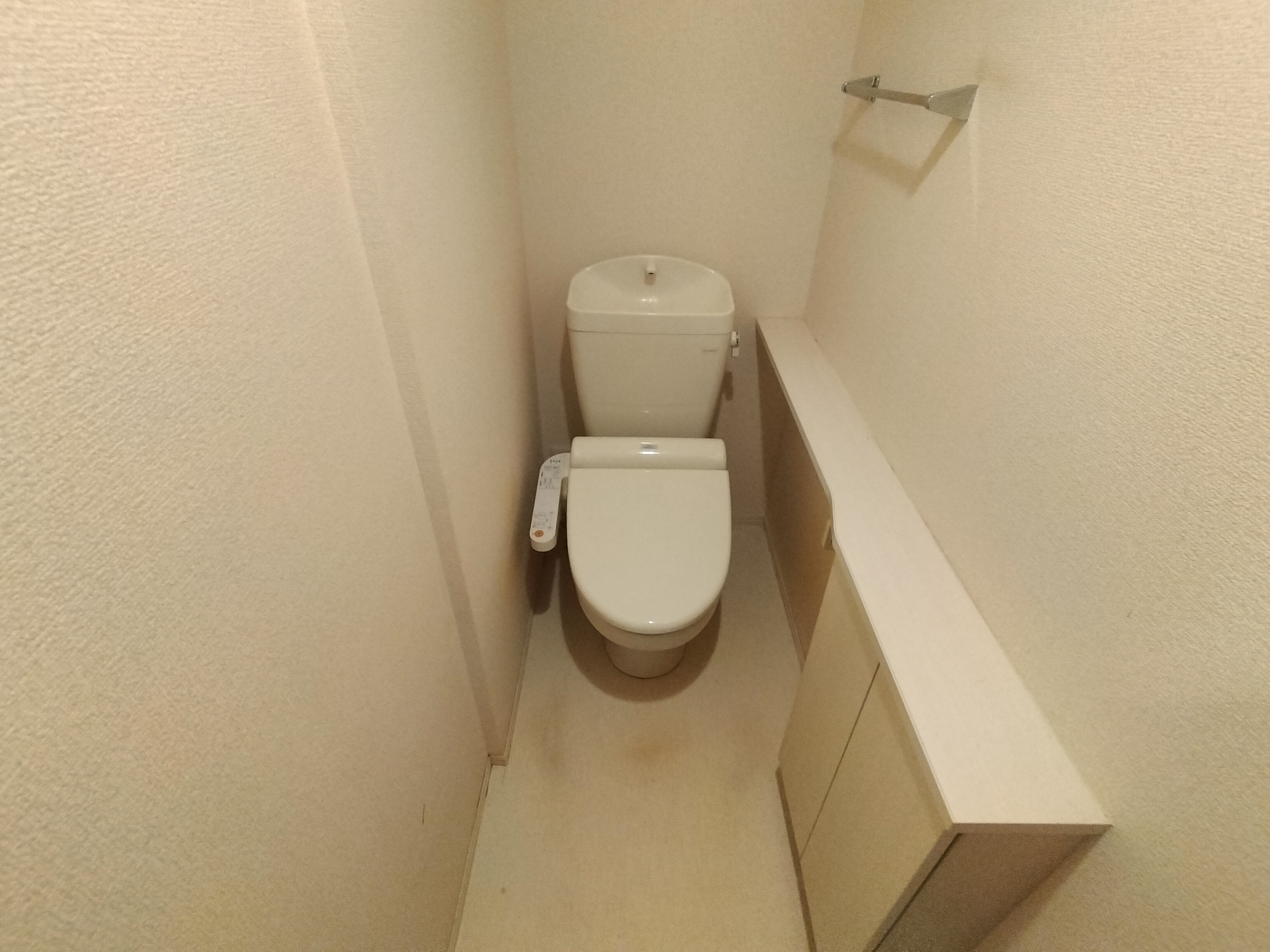 兵庫県尼崎市宮内町２丁目 トイレ