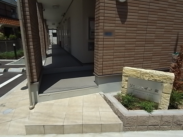 リッジライン東 エントランス