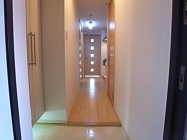 カーサミーオ 玄関
