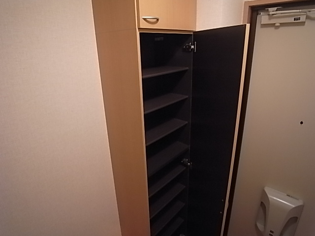 グレイス尼崎 A棟 玄関