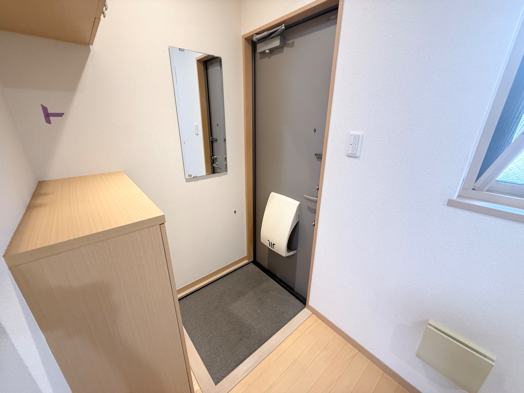 兵庫県尼崎市次屋１丁目 玄関