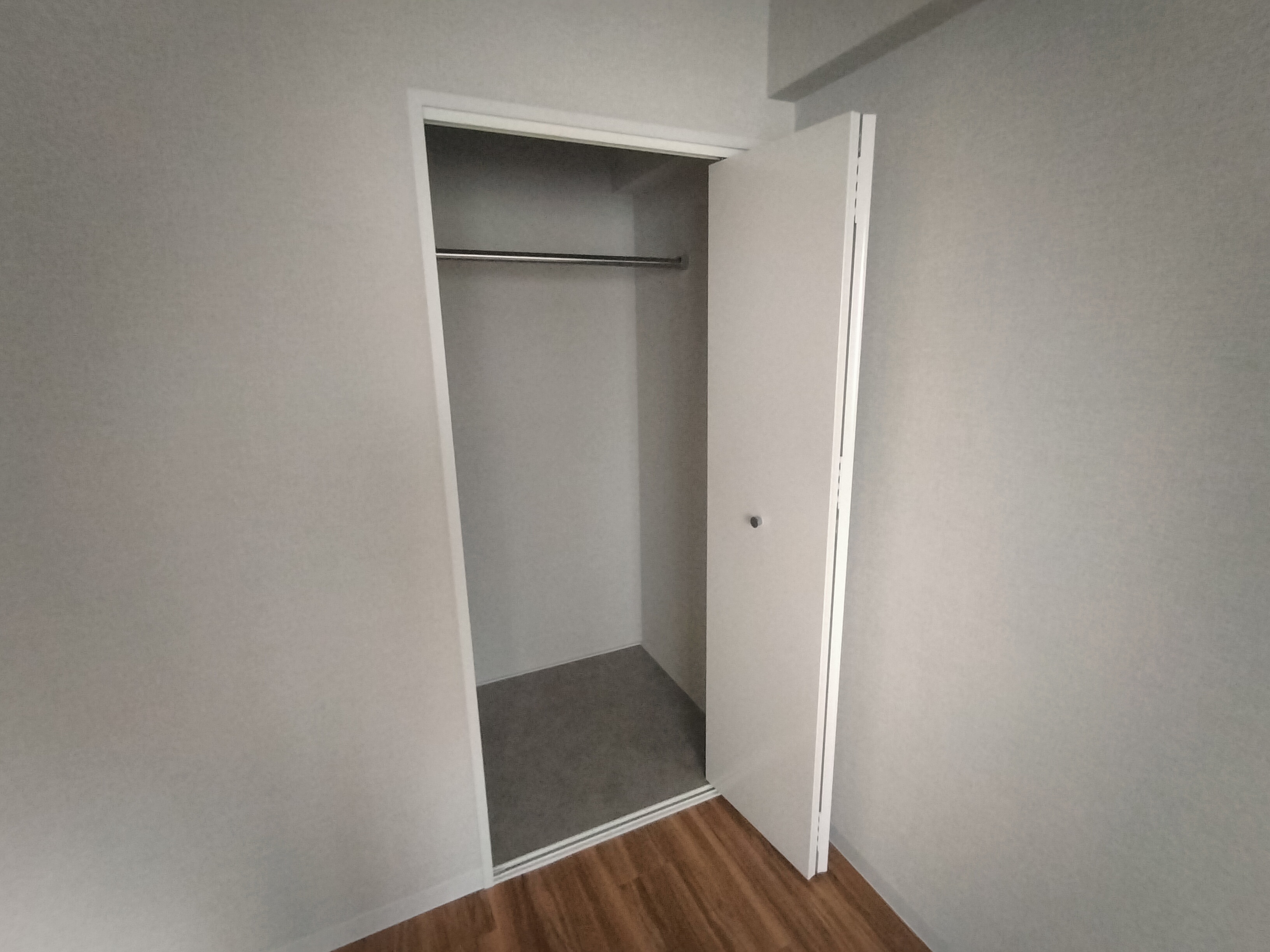 エムグランツ壱番館 収納