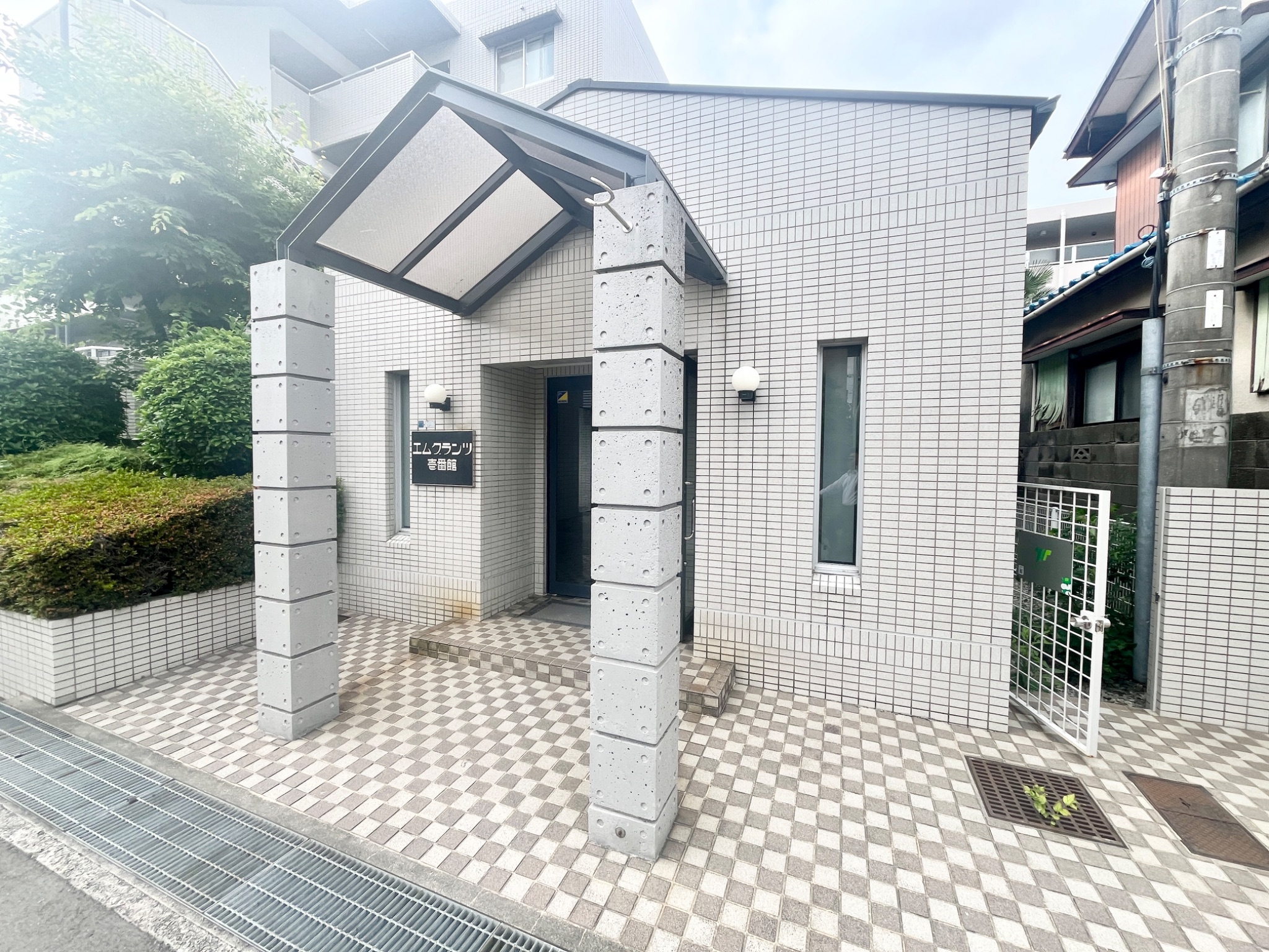 エムグランツ壱番館 エントランス