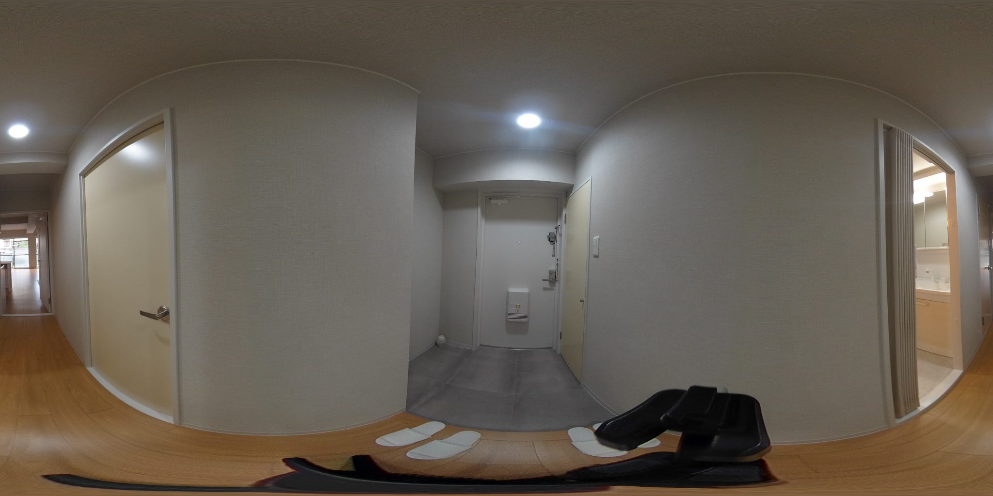 エムグランツ壱番館 玄関