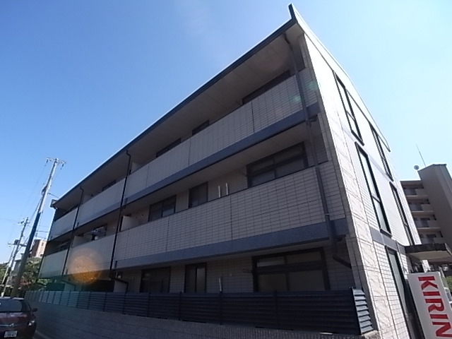 ラピース栗山 外観