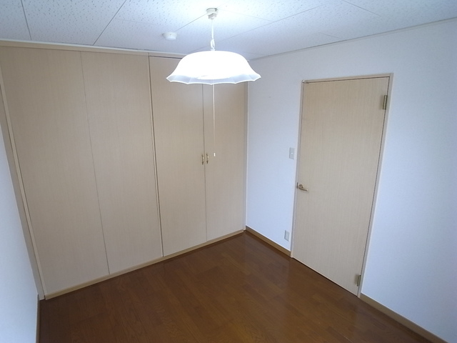 ラピース栗山 ベッドルーム