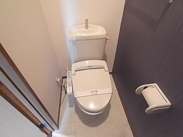 兵庫県伊丹市森本２丁目 トイレ