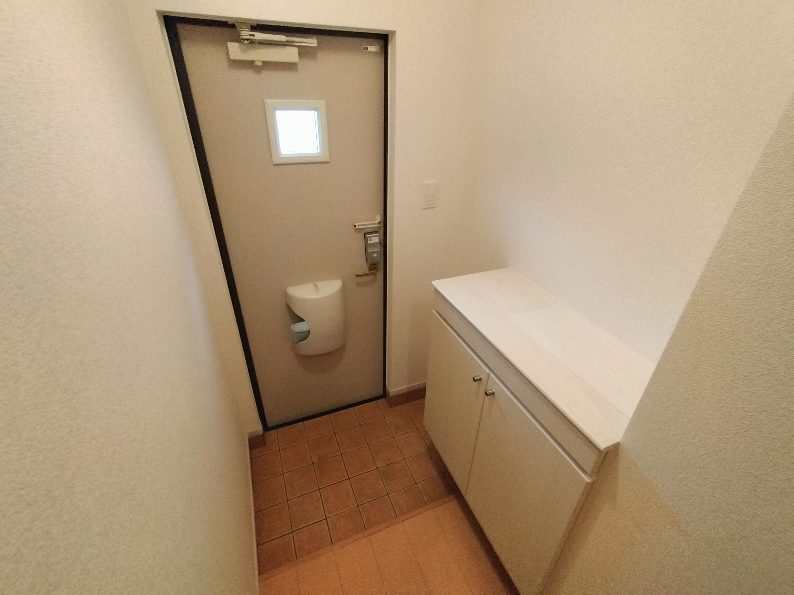 兵庫県伊丹市西台５丁目 玄関