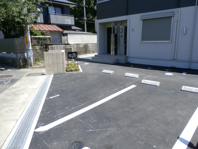 兵庫県伊丹市中野北２丁目 その他