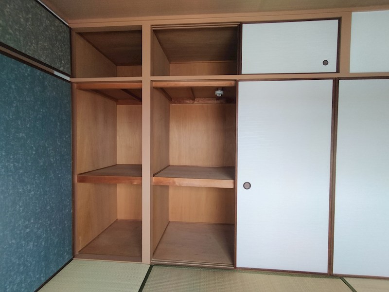 栄第一マンション 収納