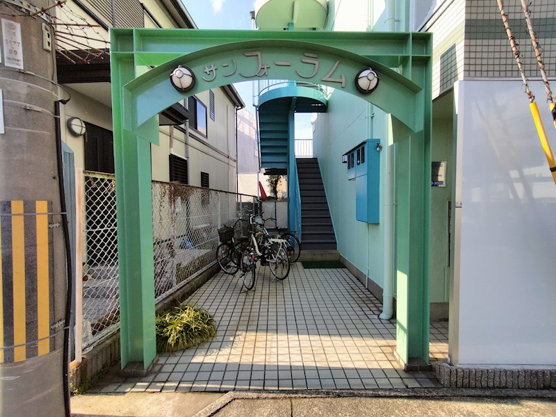 サンフォーラム エントランス