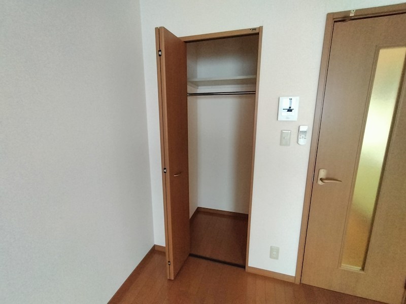 ディーフレア南本町 収納