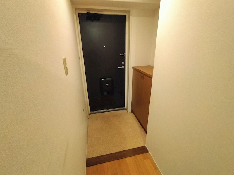 サンパティーク昆陽 玄関