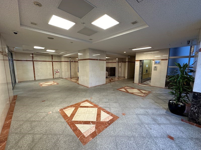 リーガル神戸三宮 ロビー