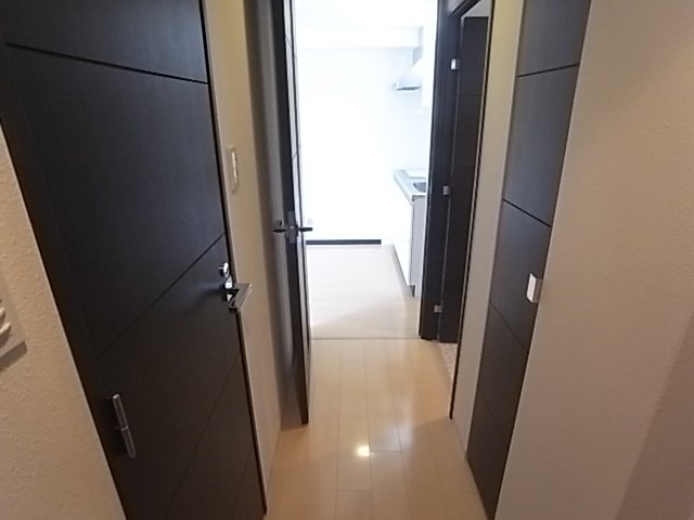 アスヴェル神戸元町2 玄関