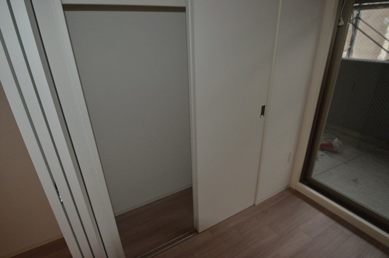 セレニテ神戸元町プリエ 収納