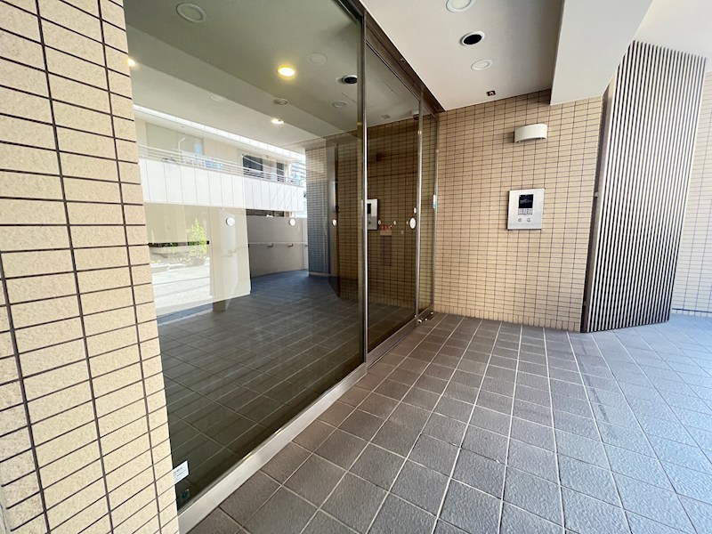 パルテール灘 エントランス