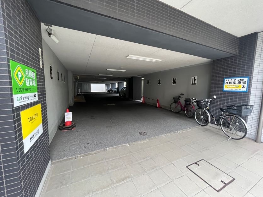 アルファレガロ神戸ウエスト 駐車場