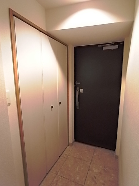 アーバネックス元町通 玄関
