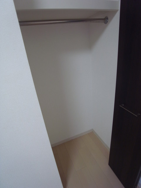 エステムプラザ神戸三宮ルクシア 収納