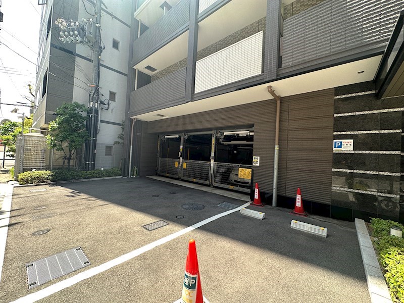 エスリード神戸三宮 駐車場