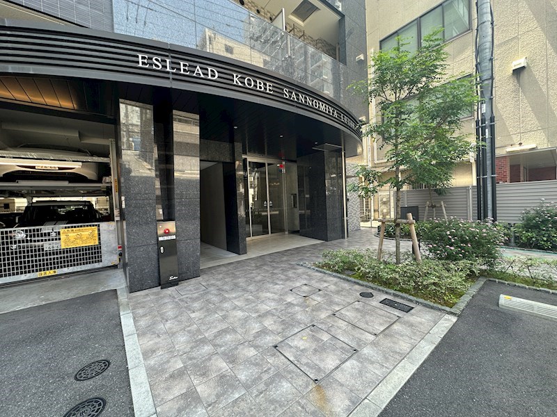 エスリード神戸三宮ラグジェ エントランス