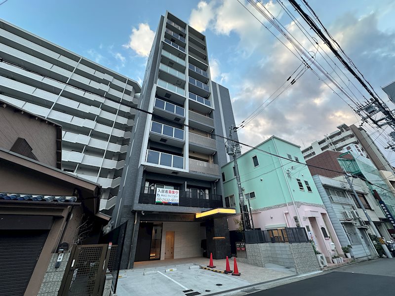 LIVECASA王子公園 外観