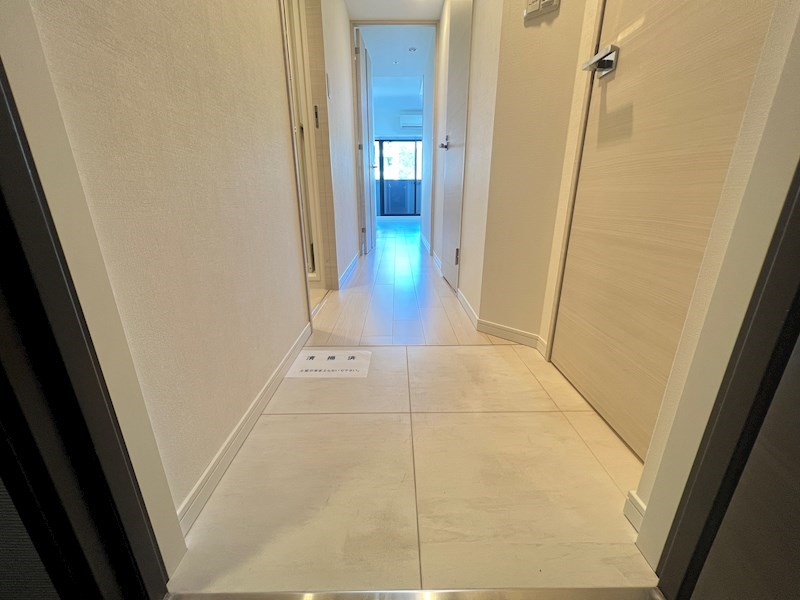 S-RESIDENCE神戸磯上通 玄関