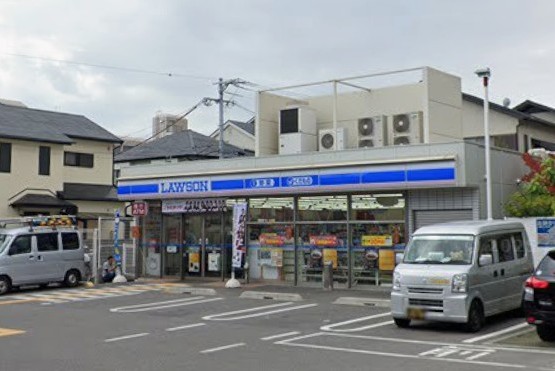 ヴェラ アズール コンビニ
