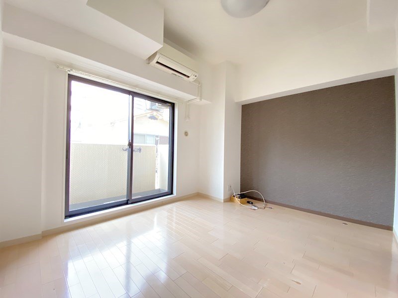 LUXE尼崎WEST リビング