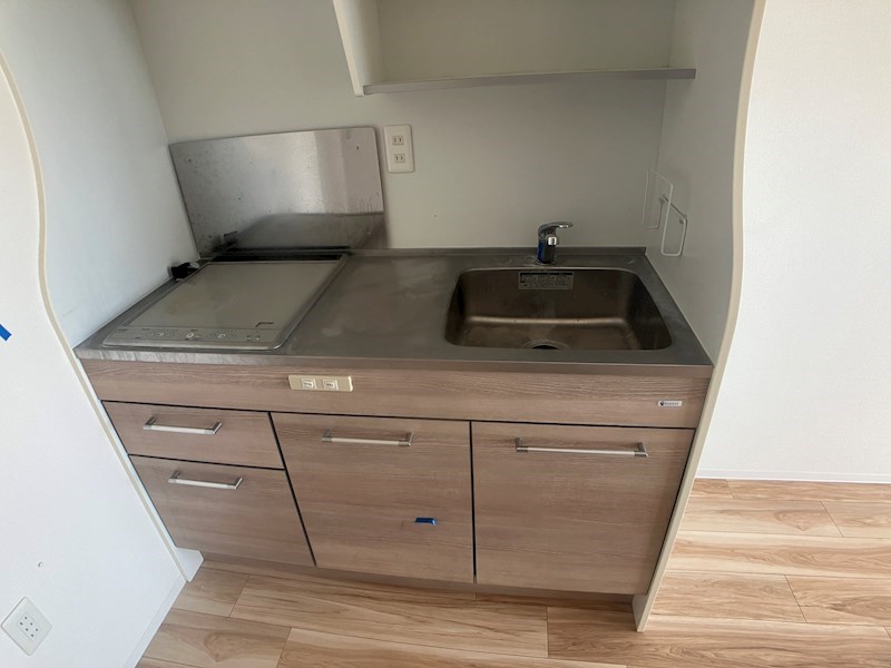 セレニテ神戸元町クレア キッチン