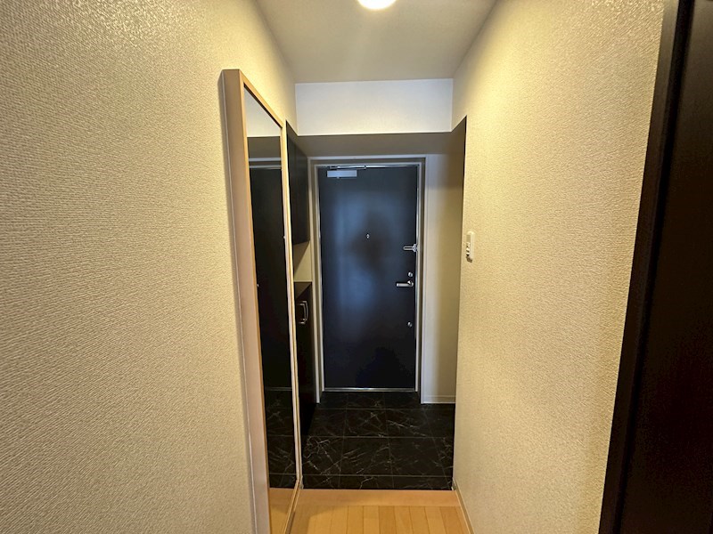 エル・セレーノ石屋川 玄関