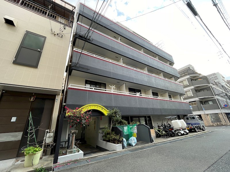 クロワートル二宮 外観