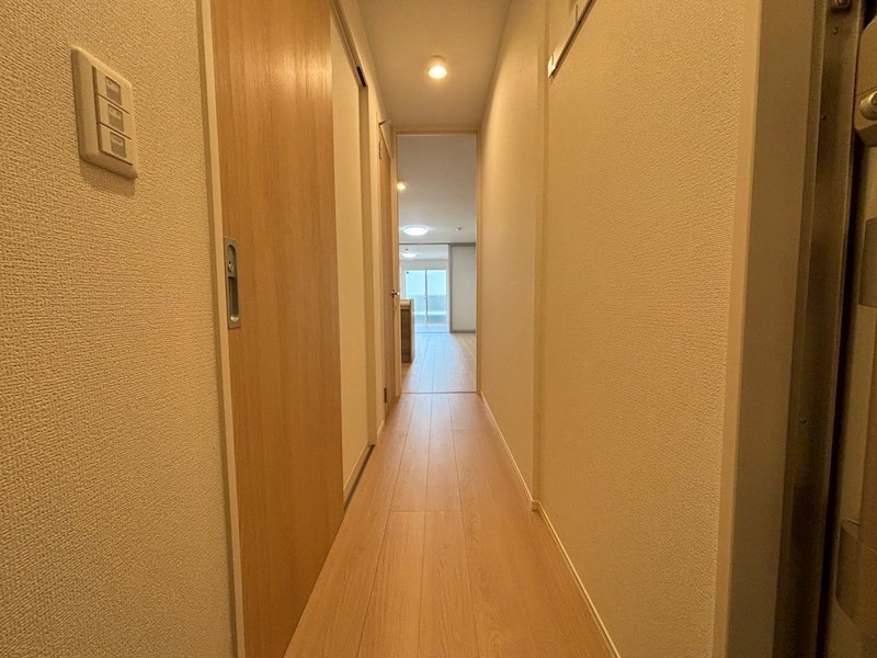 ヴェラ ロホ 玄関
