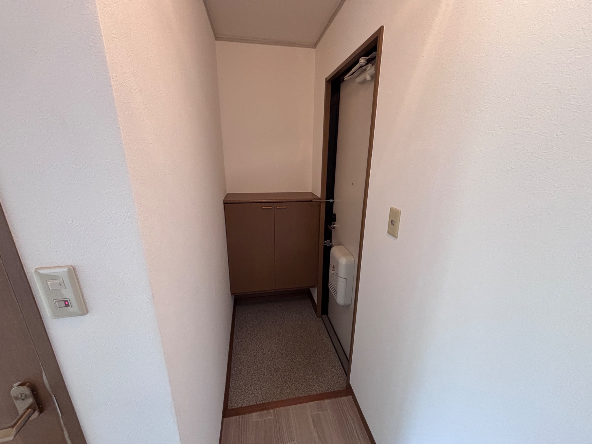コンフォ大寿A棟 玄関